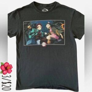Demon Slayer T-Shirt Graphic Tee!! 🌺 3/$20!